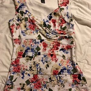 Whbm instantly slimming blouse